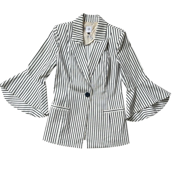 Cabi Bell Jacket White + Navy Pinstripe - Picture 1 of 10
